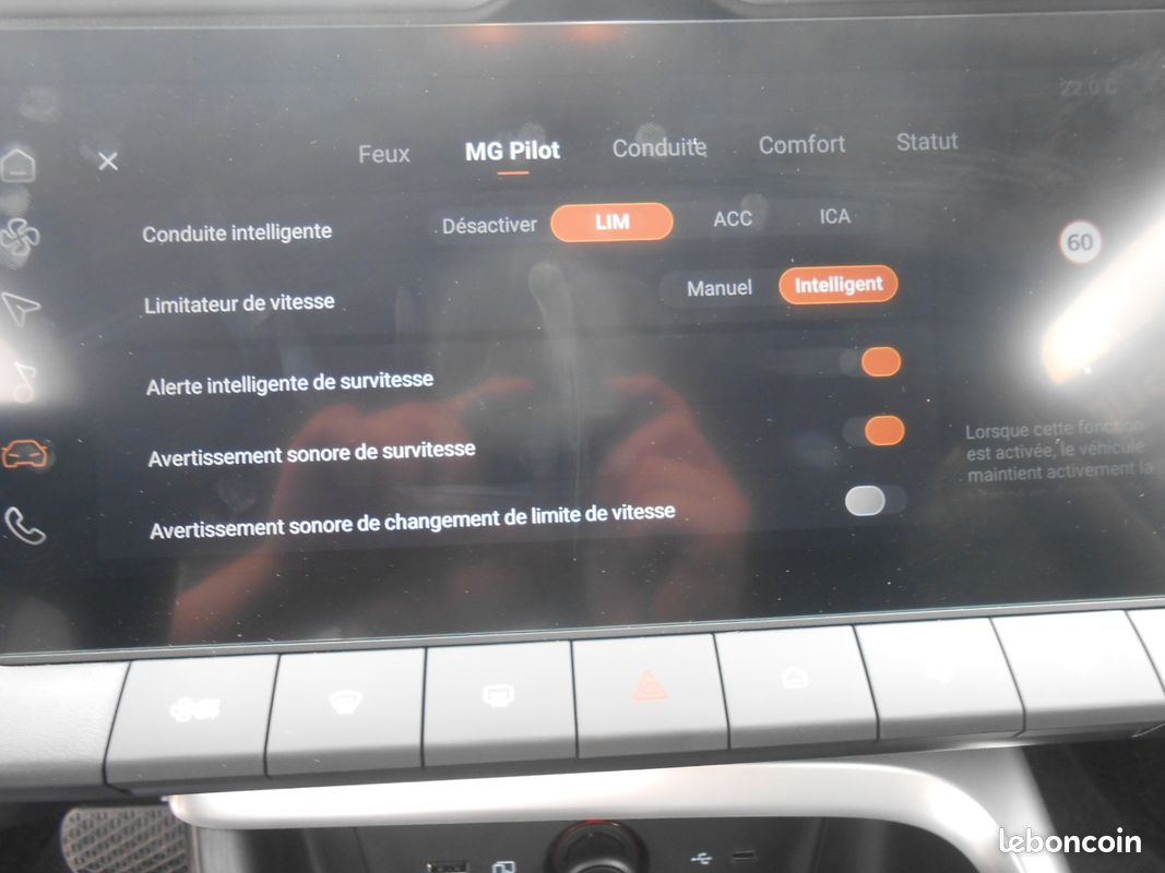 Mg zs 1.5 l hybrid+ 197 ch bva luxury (image 30)