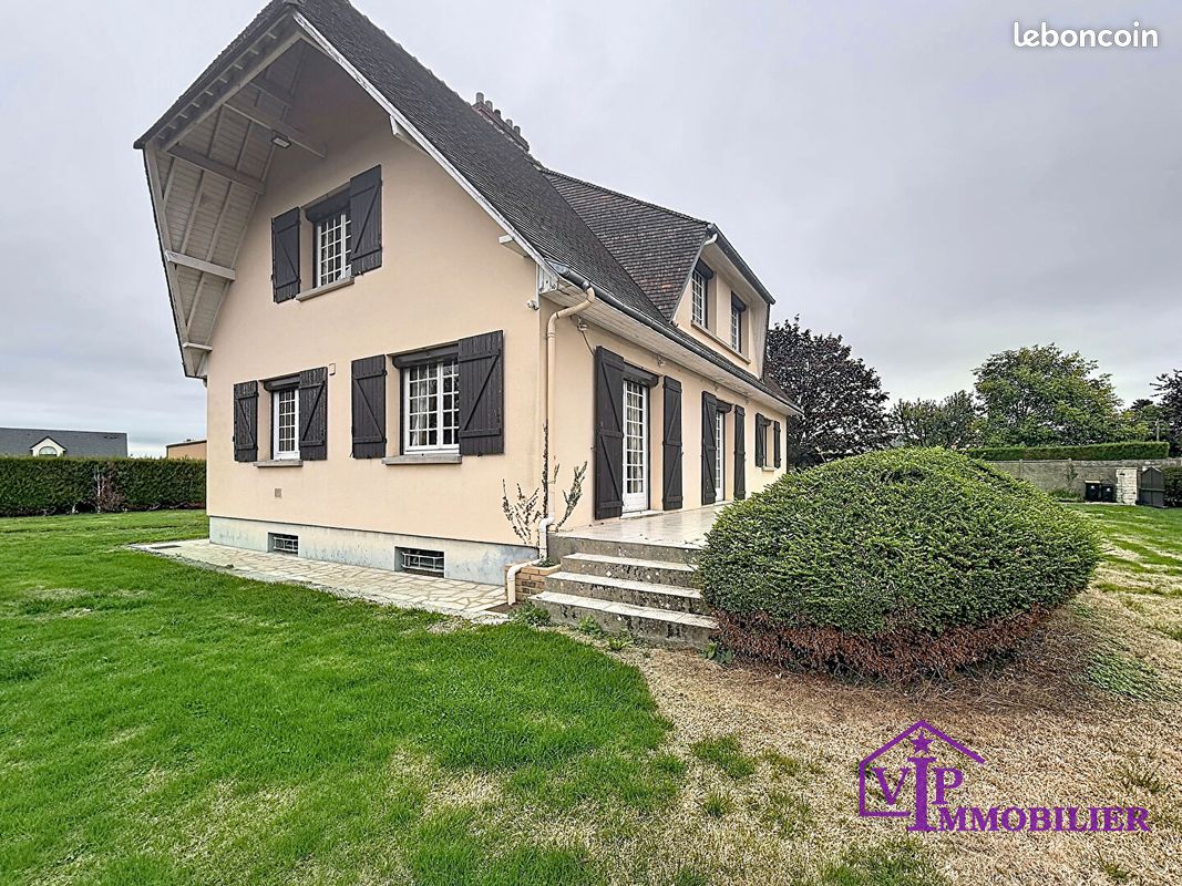 Maison 6 pièces 155 m² · à Boos · 155 m² · 299 250 €