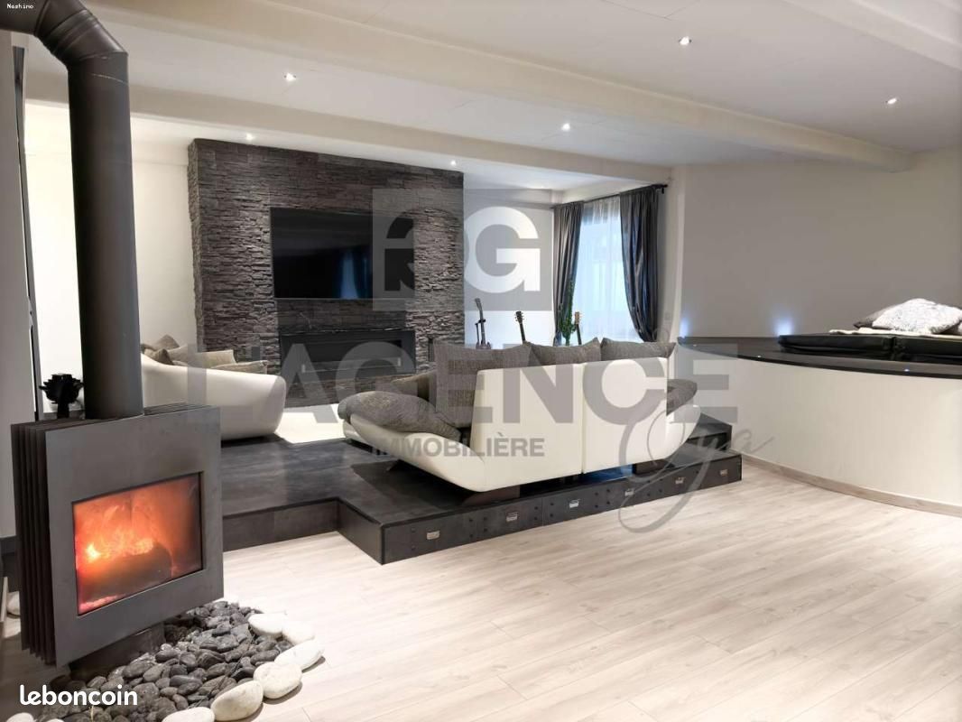 Appartement 3 pièces 164 m² · à Saint-Jeoire · 164 m² · 399 000 €