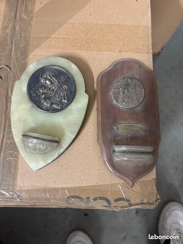 Lot de 2 ancien benitier (image 1)