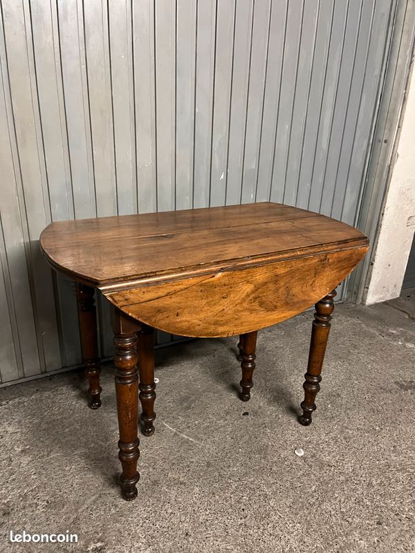 Table en bois ancienne réglable (image 4)