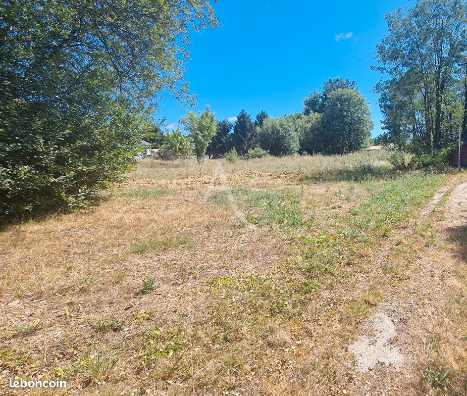 Terrain 1510 m² · à Talmont-Saint-Hilaire · 1 510 m² · 53 900 €