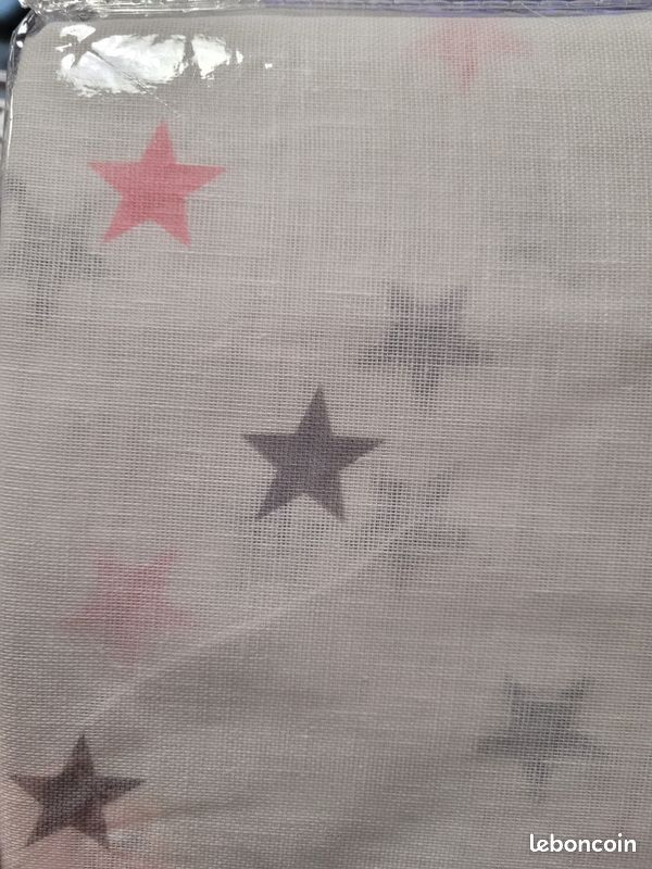 Voilages blancs avec étoiles (image 2)