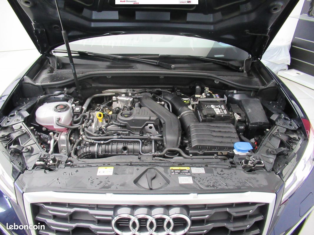 AUDI Q2 35 TFSI 150 S tronic 7 S line (image 21)