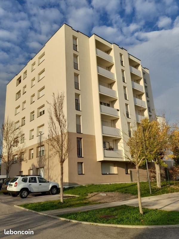 Appartement 4 pièces 79 m² · à La Chapelle-Saint-Luc · 79 m² · 656 €/mois