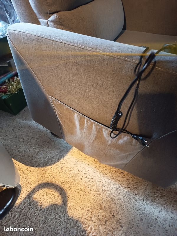 Fauteuil électrique (image 3)