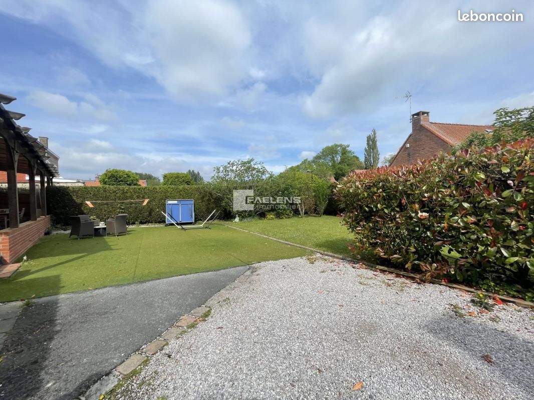 Maison 7 pièces 250 m² · à Chéreng · 250 m² · 498 000 €