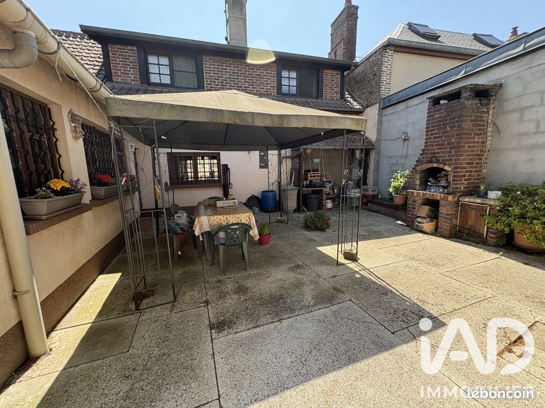 Maison 4 pièces 97 m² · à La Chaussée-Tirancourt · 97 m² · 174 000 €