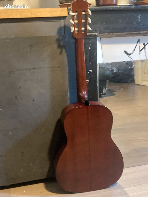 Guitare Classique taille 3/4 Stagg C537-N avec table en épicéa (image 3)