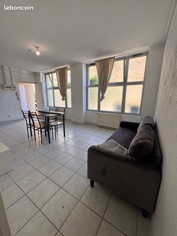 Appartement 2 pièces 35 m² · à Saint-Étienne · 35 m² · 450 €