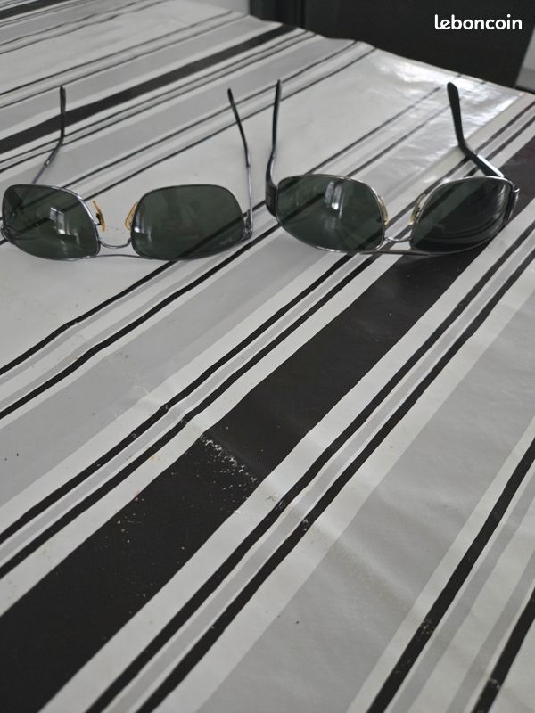 Lunettes de soleil (image 1)