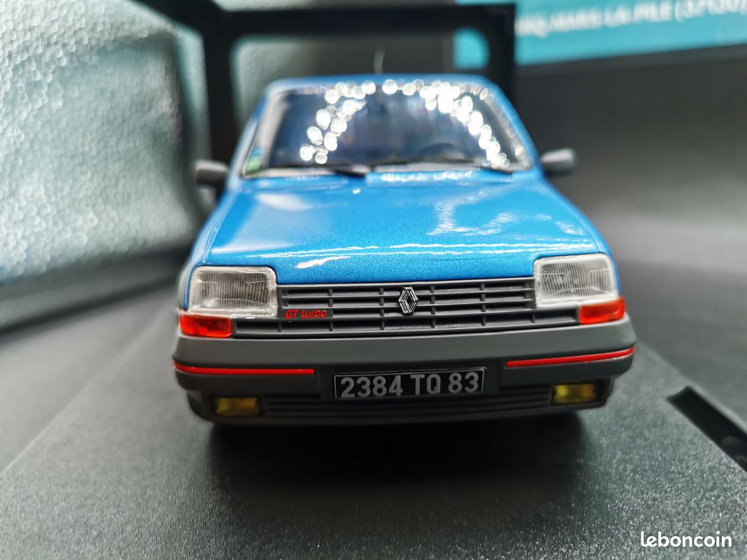 Renault R5 Alpine 1976 Bleue métal Alpine REE-MODELES REE-CB161
