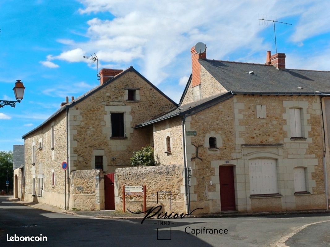 Immeuble 8 pièces 200 m² · à Montreuil-Bellay · 200 m² · 299 250 €