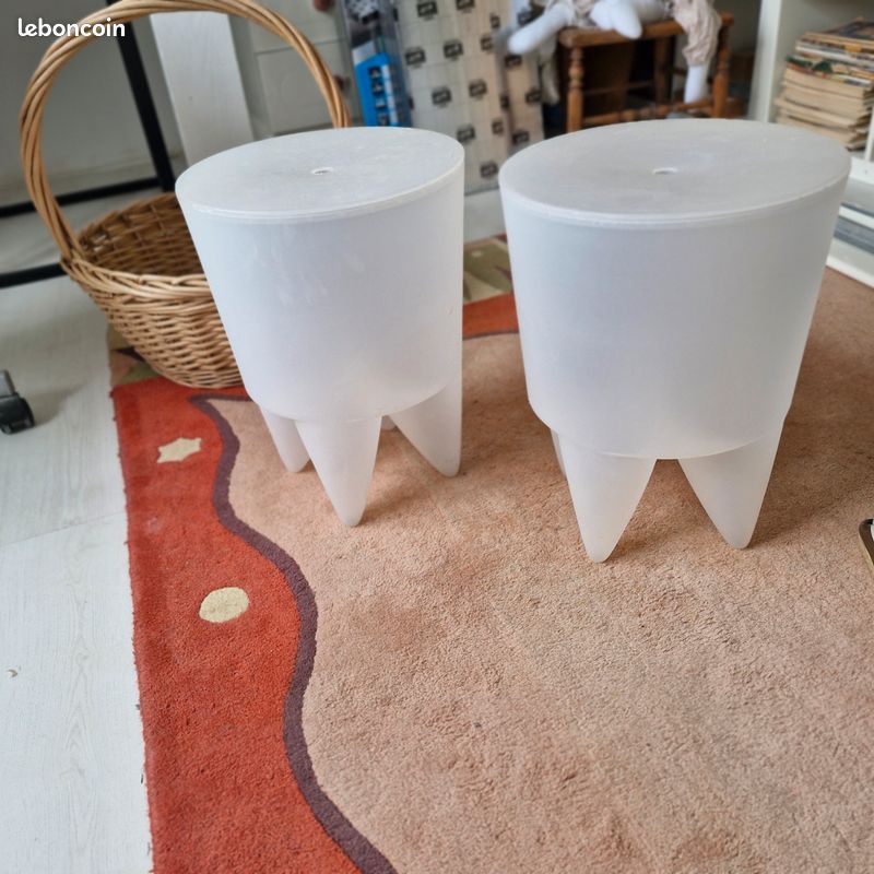 Lot 2 tabourets Bubu Philippe Starck design 1996 (image 1)