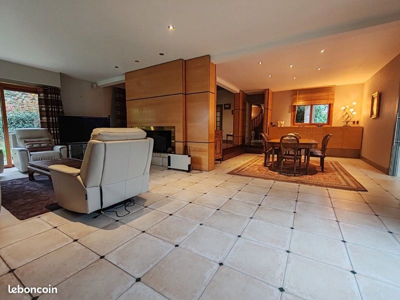 Maison 12 pièces 334 m² (image 10)