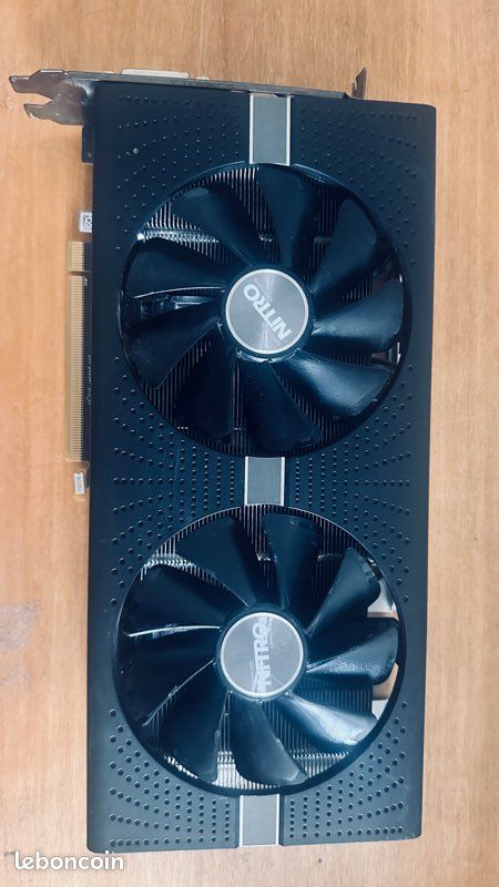 SAPPHIRE - Modèle : NITRO+ Radeon RX 580 - Mémoire : 8 Go GDDR5 (image 1)