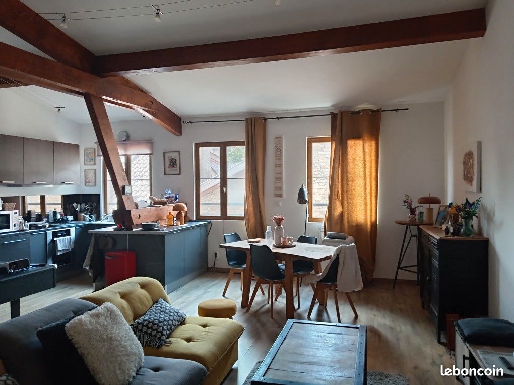 Appartement 5 pièces 95 m² · à Crémieu · 95 m² · 335 000 €