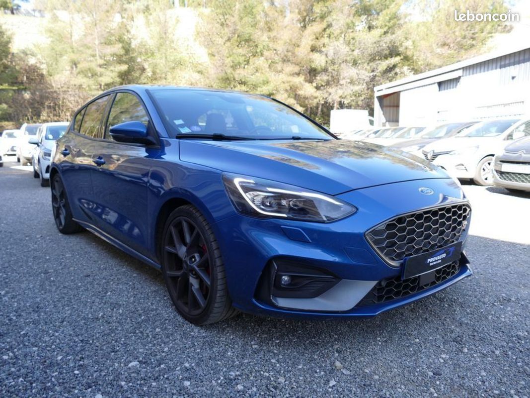 FORD FOCUS ST PERFORMANCE 2.3 ECOBOOST 280 Ch BVM6 (image 10)