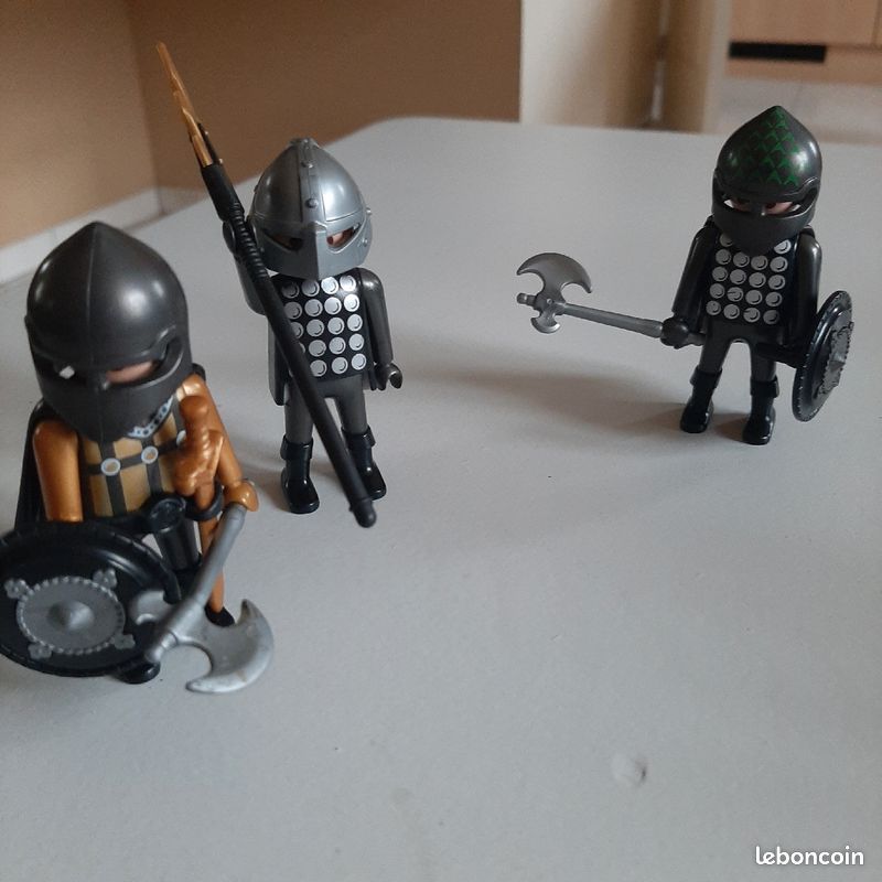 Playmobil chevaliers viking (image 1)