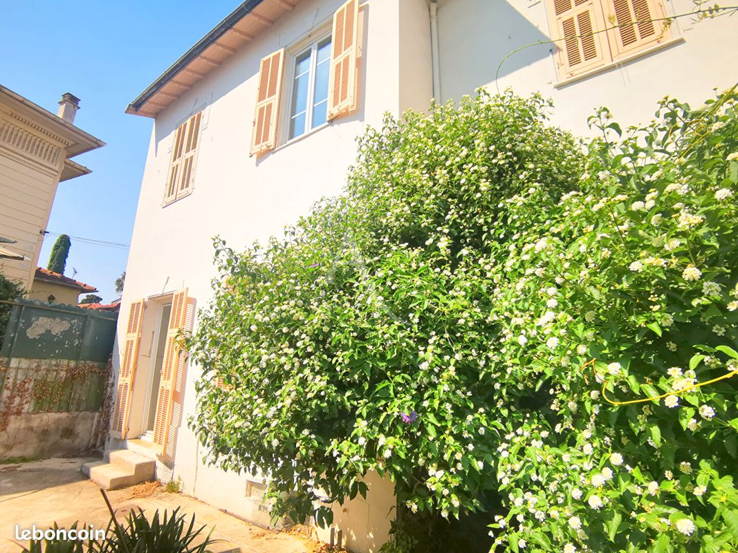 Maison 6 pièces 118 m² · à Nice · 118 m² · 590 000 €