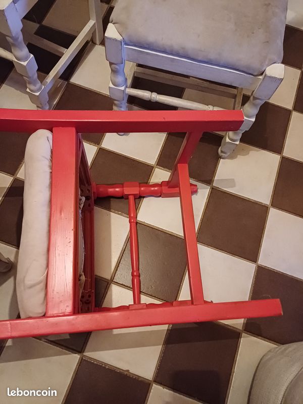 Chaises (image 2)
