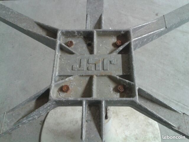 Rare pied de table tulipe design 70's original (image 2)
