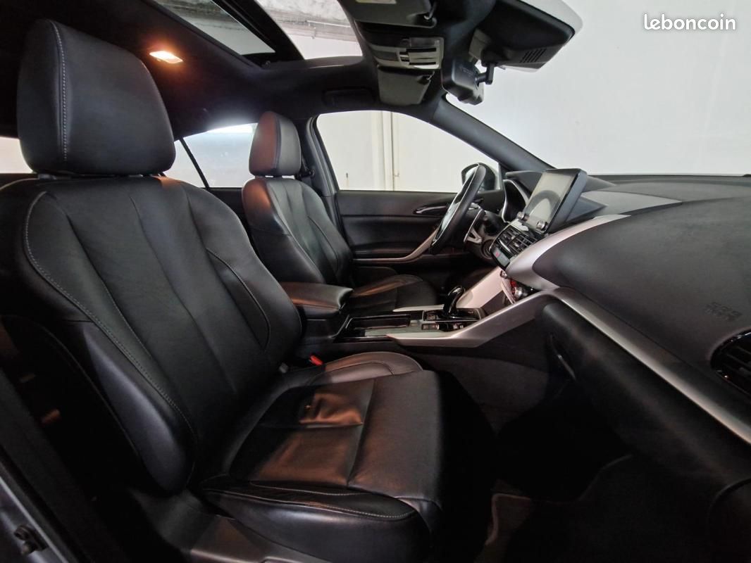 Mitsubishi Eclipse Cross MY21 2.4 MIVEC PHEV Twin Motor 4WD Instyle (image 13)