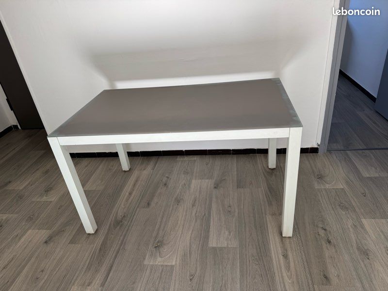 Table (image 1)