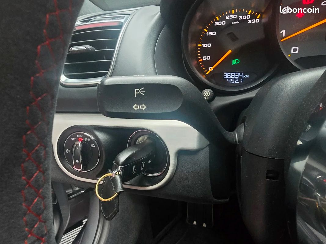 PORSCHE CAYMAN GT4 3.8i 385 (image 25)