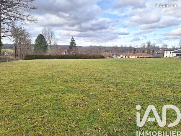 Terrain 4700 m² Reilhac