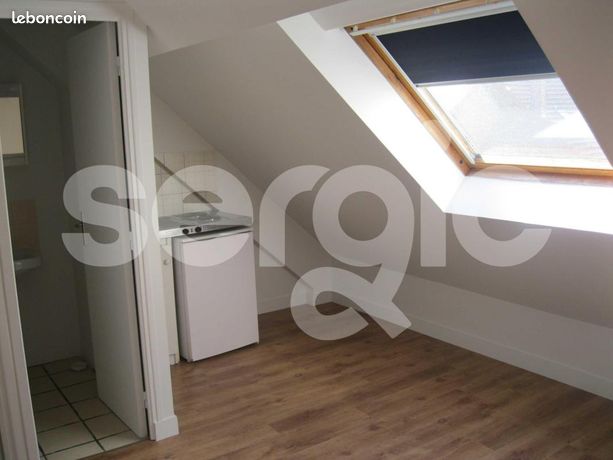 Studio 1 pièce 11 m²