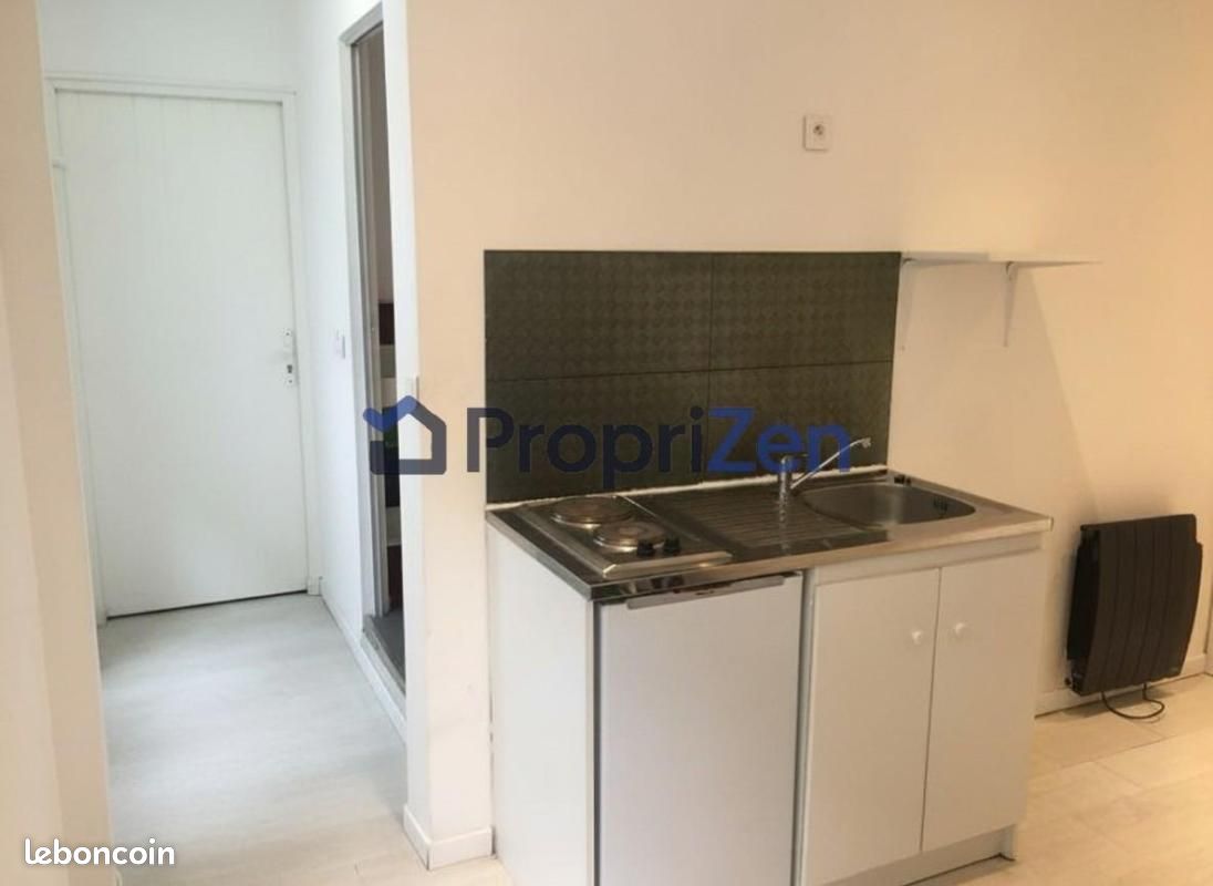 Appartement 1 pièce 18 m² · à Paris · 18 m² · 875 €