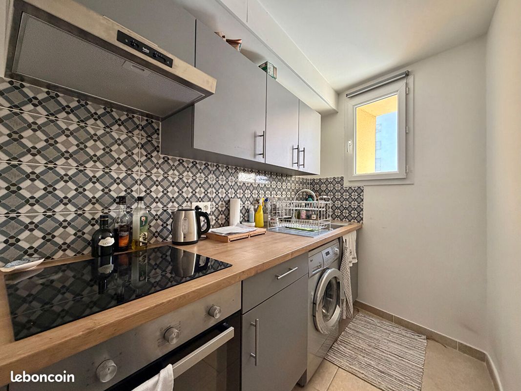 Appartement 1 pièce 43 m² · à Saint-Rémy-de-Provence · 43 m² · 663 €/mois