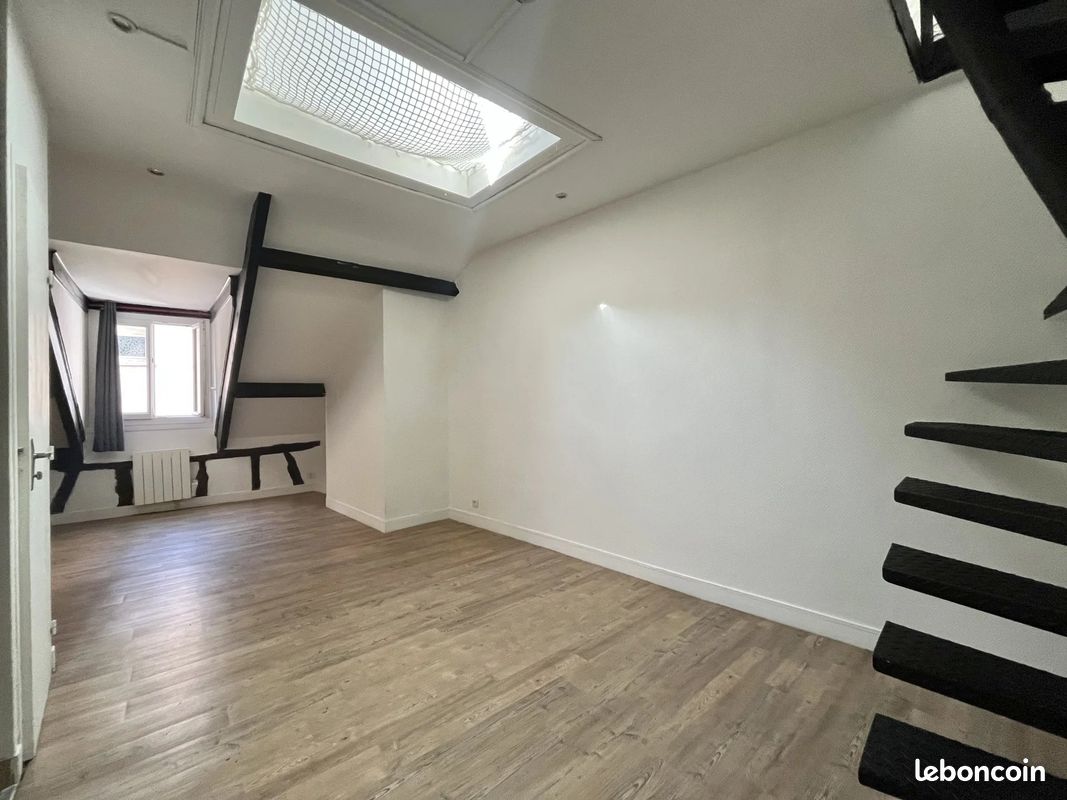 Appartement 2 pièces 32 m² · à Orléans · 32 m² · 521 €/mois