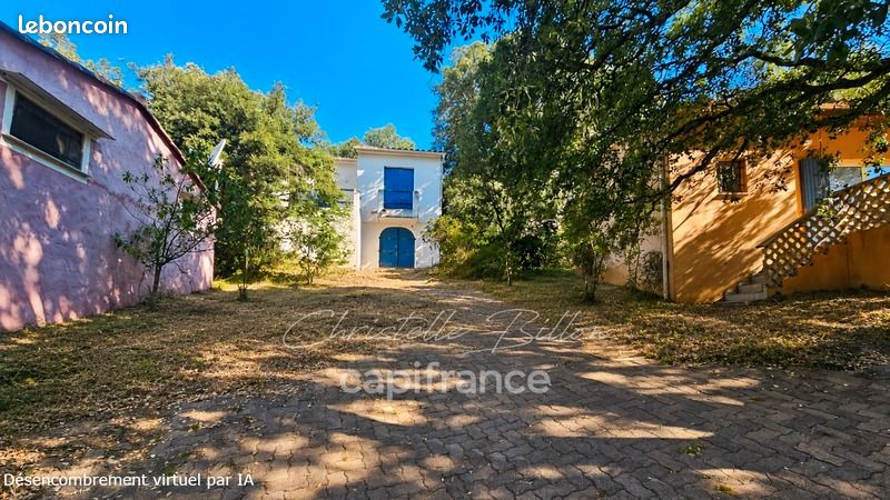 Maison 9 pièces 143 m² · à Porto-Vecchio · 143 m² · 570 000 €