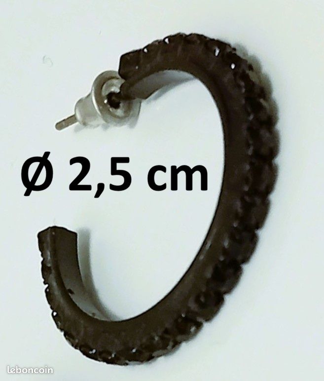 Créoles perlées de strass noirs (image 3)