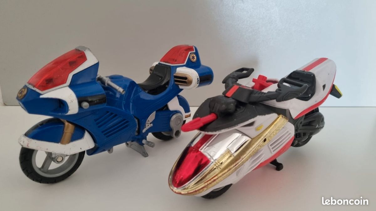 Moto Power Rangers Time Force Bandai 2000 / Blue Rangers moto Power Rangers 1999 (image 3)