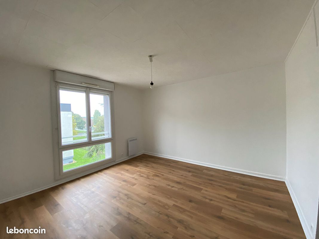 Appartement a louer chateauroux - 3 pièce(s) - 76 m2 - Surfyn