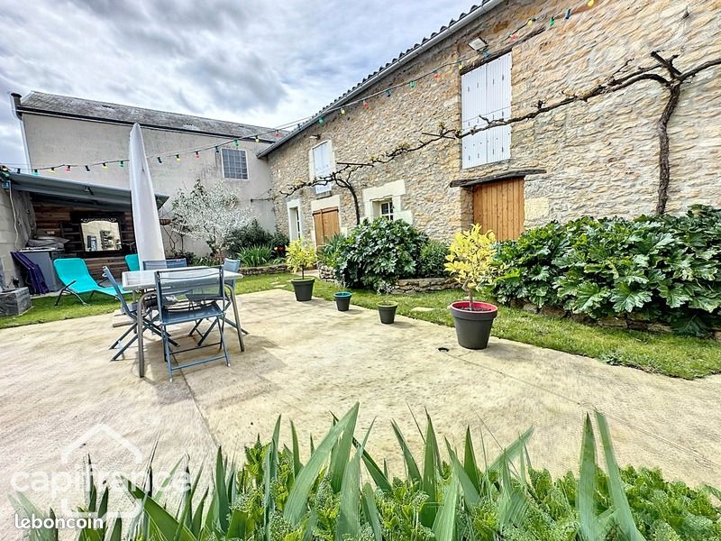 Maison 6 pièces 180 m² - Plaine-et-Vallées 79100 Oiron (image principale 13)