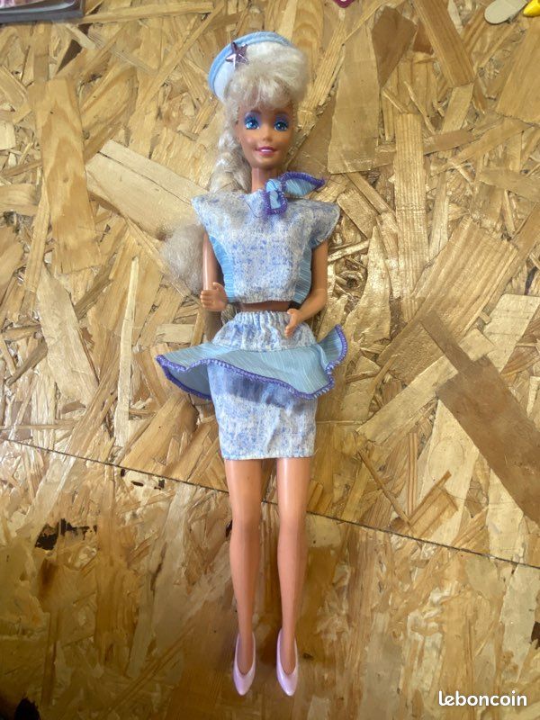 Tenue Pour Poupée Barbie (Modèle 1692) - D'occasion, Marque Mattel