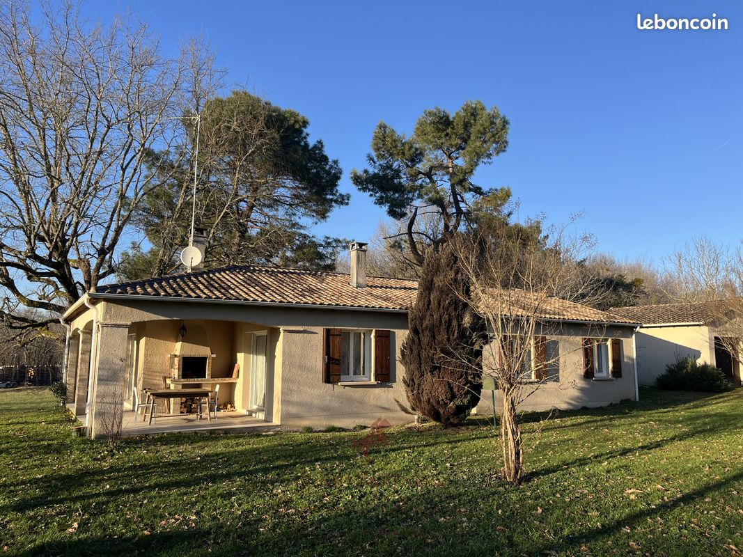 Maison 6 pièces 110 m² · à Eyraud-Crempse-Maurens · 110 m² · 185 000 €