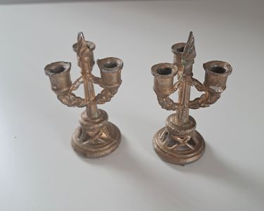 Fichier STL Chandelier miniature pour maison de poupée·Modèle pour impression 3D à télécharger·Cults
