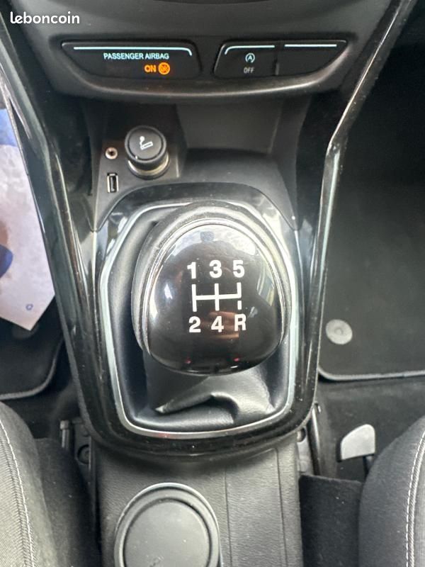 Ford B-Max 1.0 EcoBoost 125 S&S Edition (image 27)