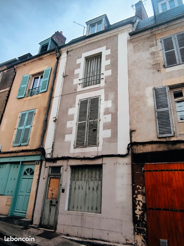 Maison 5 pièces 100 m² · à Nevers · 100 m² · 69 000 €