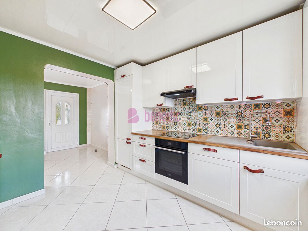 Maison 3 pièces 91 m² · à Guénange · 91 m² · 215 000 €