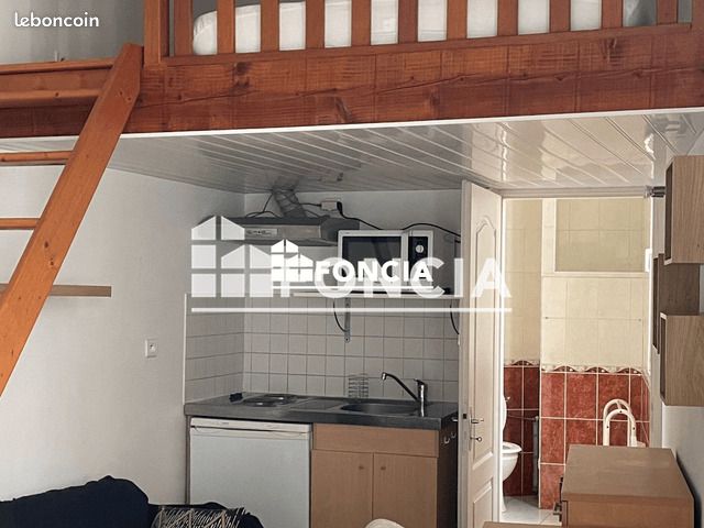 Appartement 1 pièce 16 m² · à Tarbes · 16 m² · 325 €