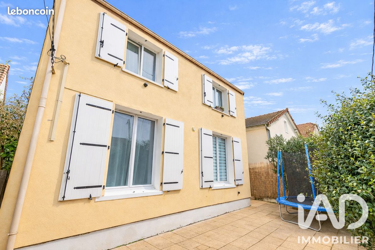 Maison 5 pièces 94 m² · à Viry-Châtillon · 94 m² · 298 000 €