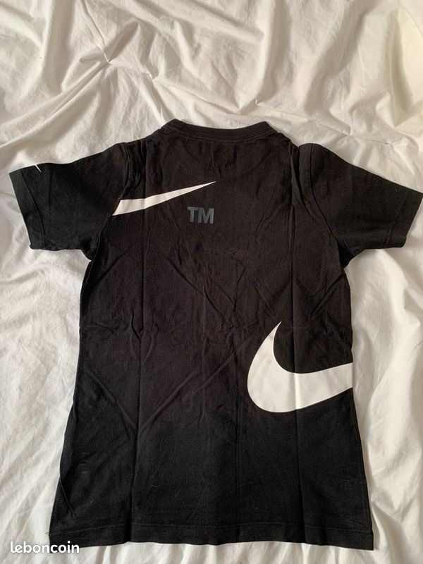 Tee-shirt Nike noir (image 2)