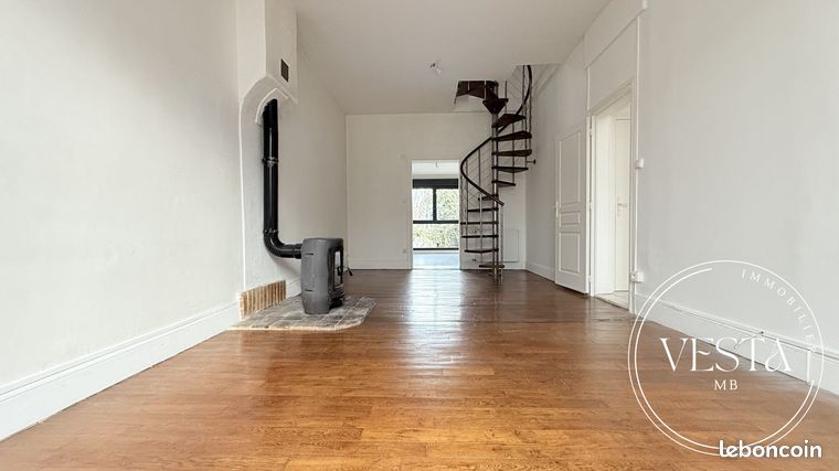 Maison 5 pièces 110 m² — 3