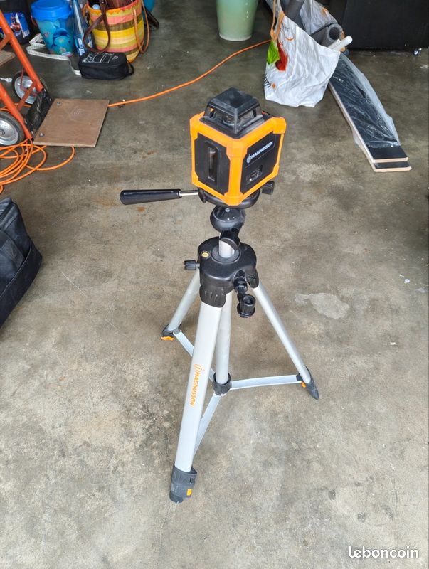 Lot outils Magnusson + Niveau Laser + Sacoche (image 5)